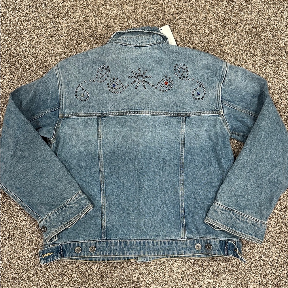 Urban Outfitters BDG Studded Relaxed Fit Denim Trucker Jacket Medium UNISEX - Picture 6 of 7